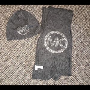 Michael Kors Scarf & Hat Set OBO